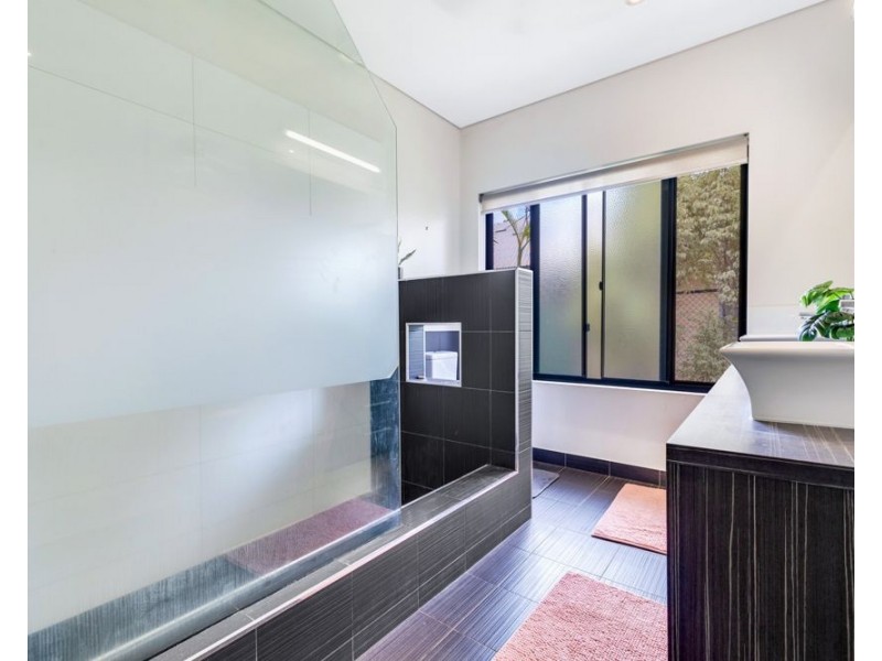 8 Gumulala Street, Lyons NT 0810