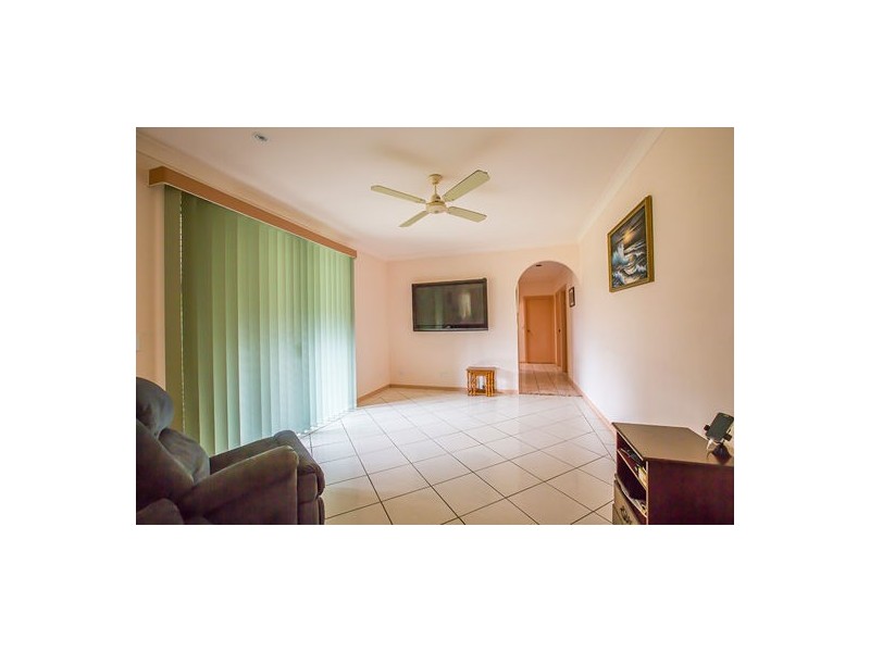 52 Osborne Court, Wallu QLD 4570