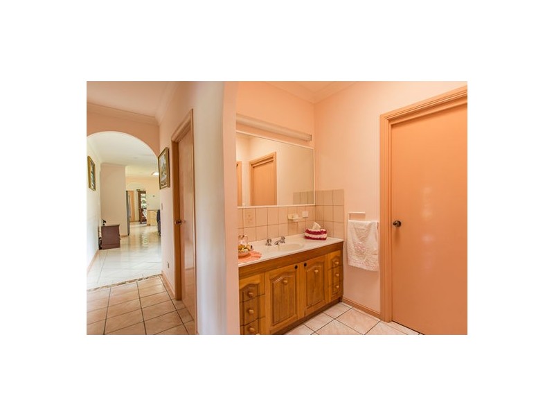 52 Osborne Court, Wallu QLD 4570