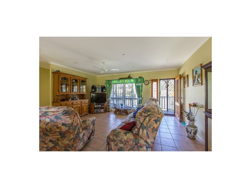 11 Mayflower Court, Cooloola Cove QLD 4580