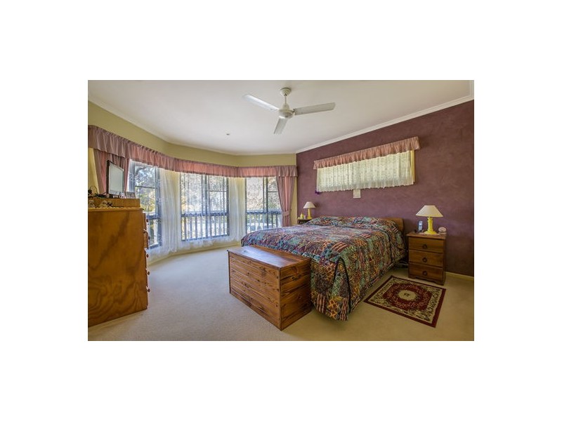 11 Mayflower Court, Cooloola Cove QLD 4580