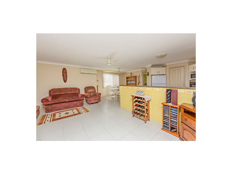 26 Kanimbla Avenue, Cooloola Cove QLD 4580
