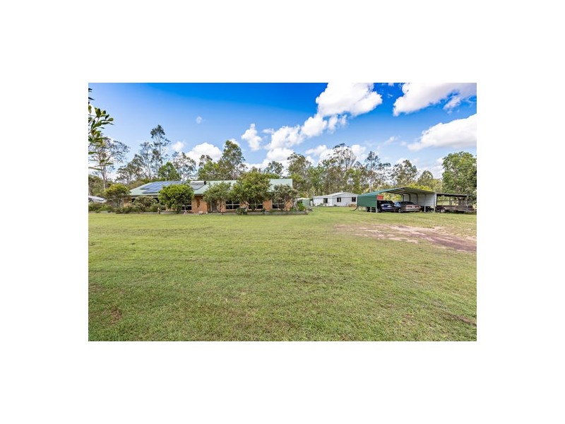 29 Harris Road, Owanyilla QLD 4650