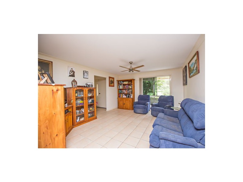 29 Harris Road, Owanyilla QLD 4650