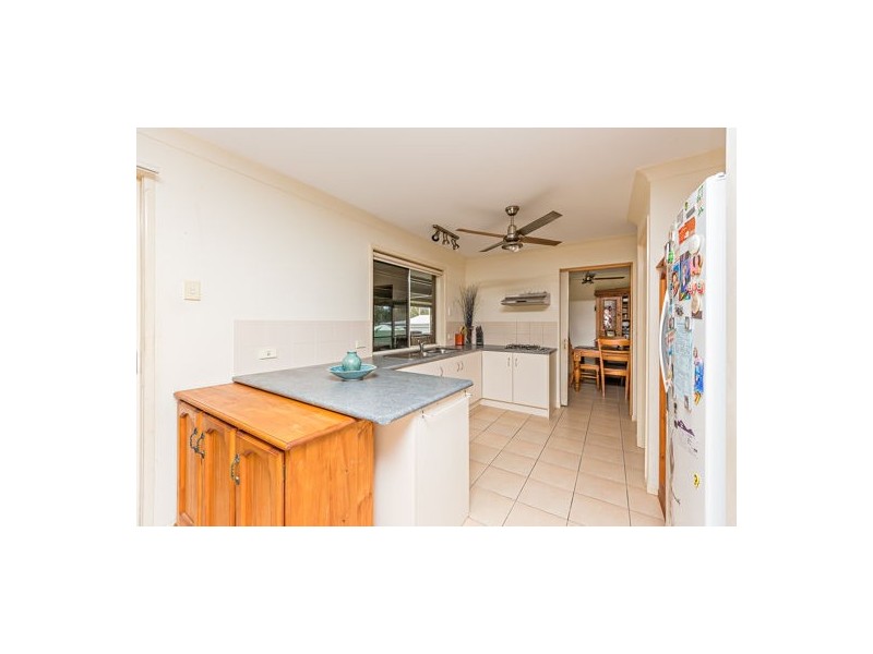 29 Harris Road, Owanyilla QLD 4650