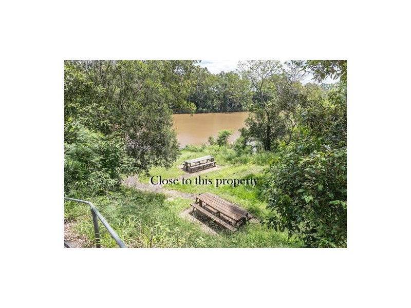 29 Harris Road, Owanyilla QLD 4650