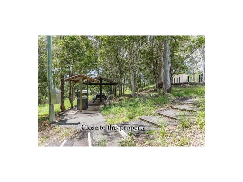 29 Harris Road, Owanyilla QLD 4650