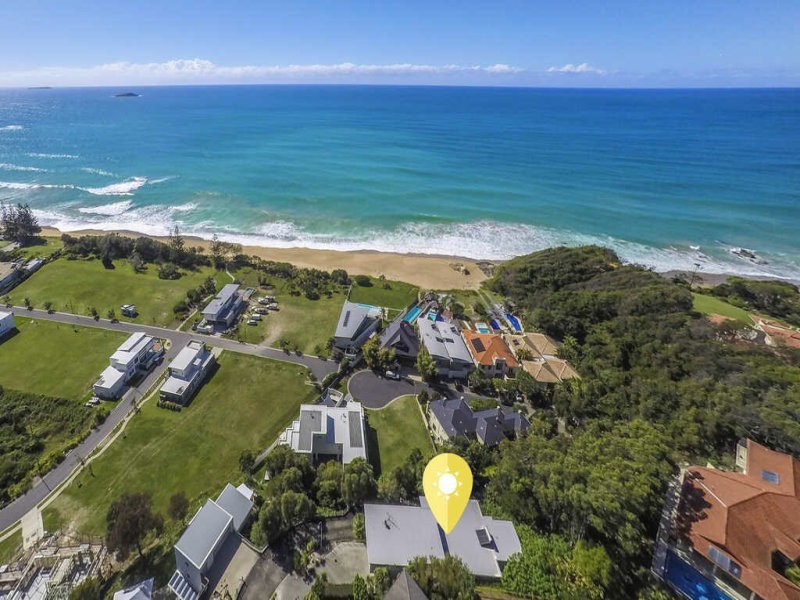 4 Beachfront Close, Sapphire Beach NSW 2450