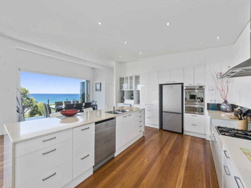4 Beachfront Close, Sapphire Beach NSW 2450