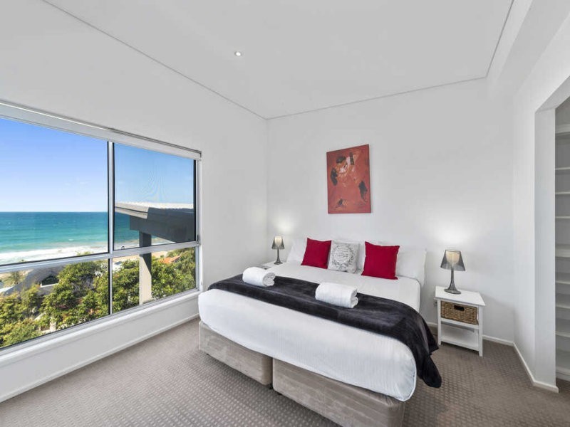 4 Beachfront Close, Sapphire Beach NSW 2450