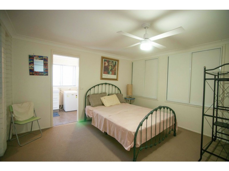 42 Playford Avenue, Boambee East NSW 2452