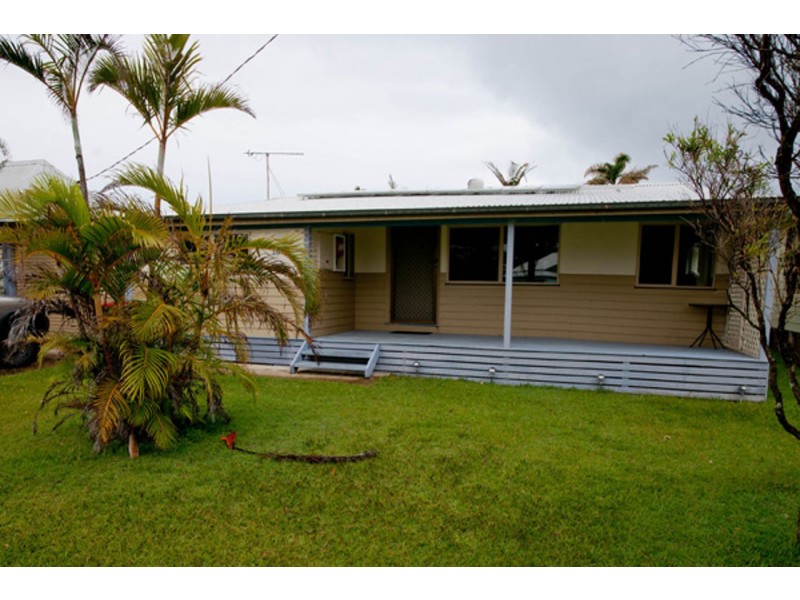 16 Ford Street, Red Rock NSW 2456