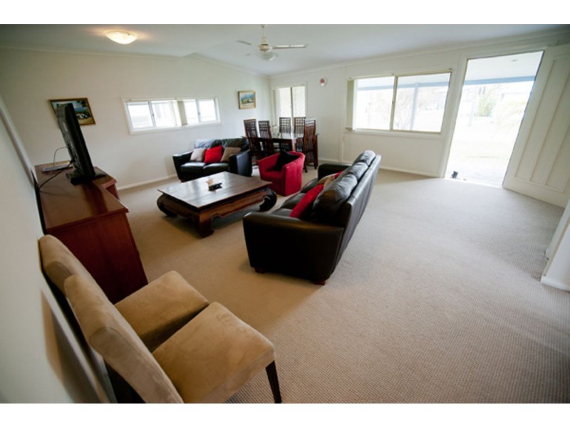 16 Ford Street, Red Rock NSW 2456