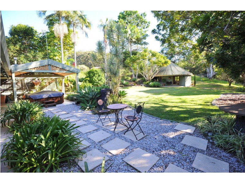 31 Gaudrons Rd, Sapphire Beach NSW 2450