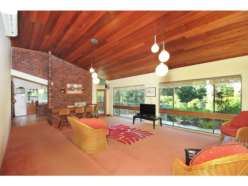 31 Gaudrons Rd, Sapphire Beach NSW 2450