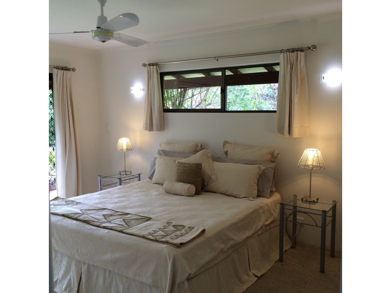 94 Lake Russell Drive, Emerald Beach NSW 2456
