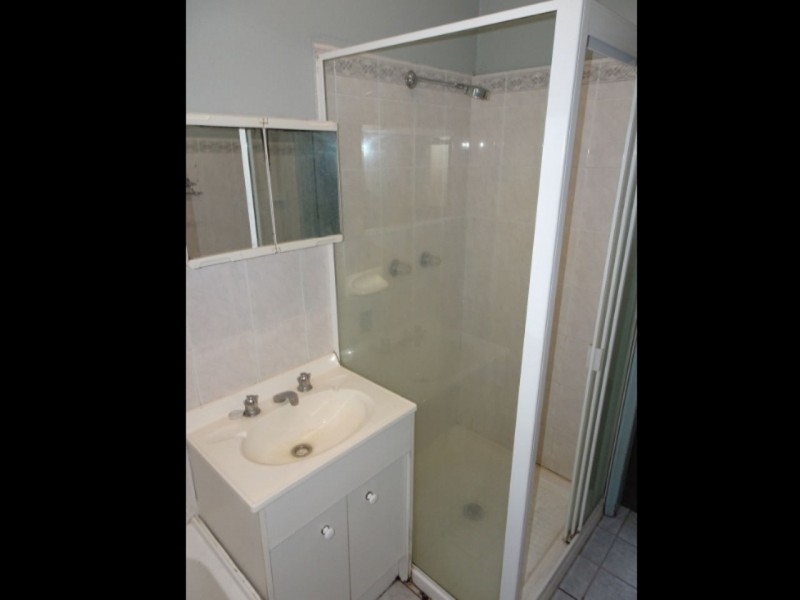 2/25 Through Street, Grafton NSW 2460