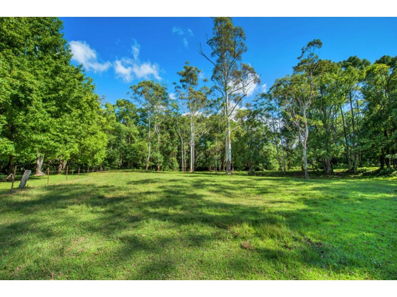 84 Faviell Drive, Bonville NSW 2441