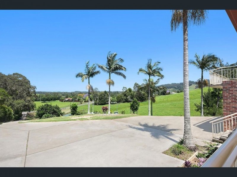 370 Crossmaglen Road, Bonville NSW 2441