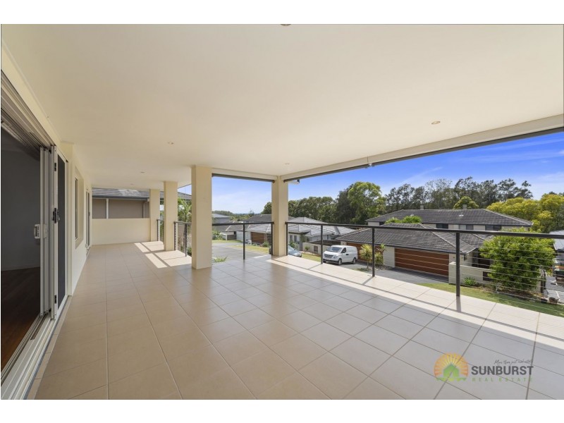18 San Simeon Circuit, Sapphire Beach NSW 2450
