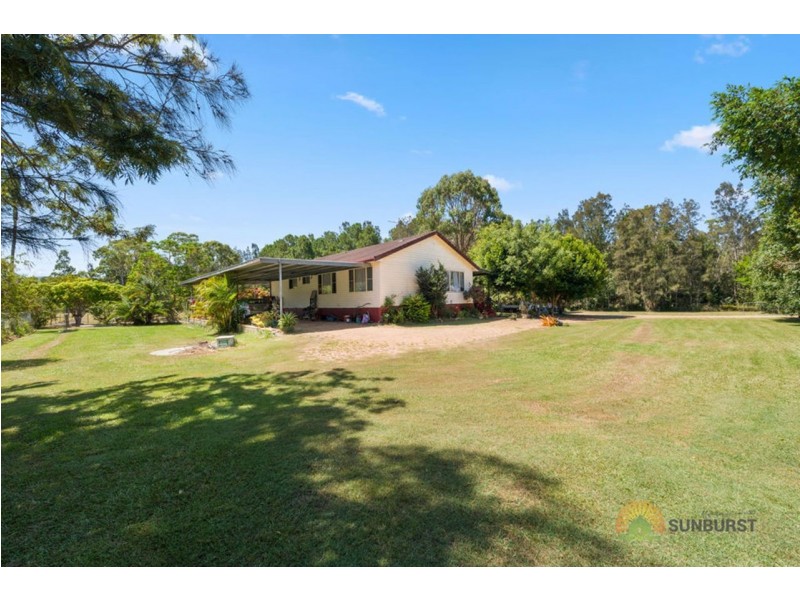 42 Emerald Heights Drive, Emerald Beach NSW 2456