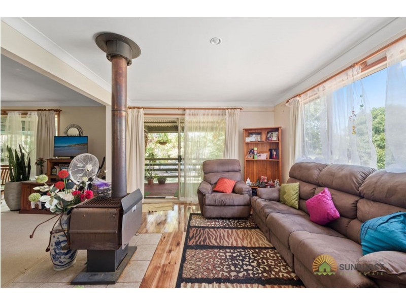 42 Emerald Heights Drive, Emerald Beach NSW 2456