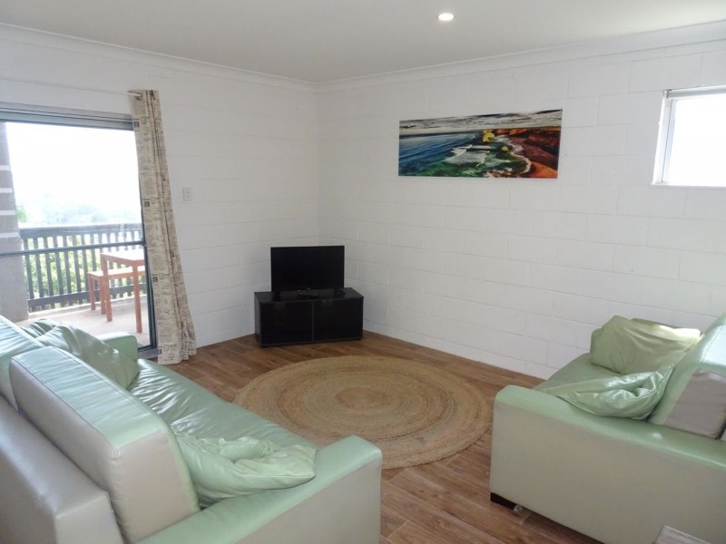 9a Signal Street, Emerald Beach NSW 2456