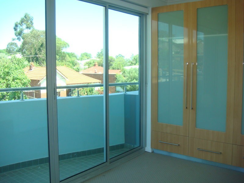 2/36 Southport Street, West Leederville WA 6007