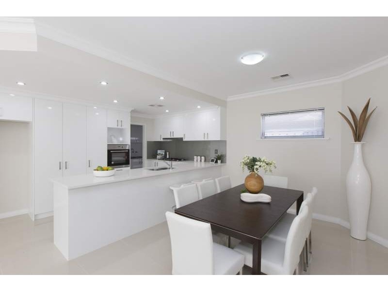 1/27 Lindfield Street, Westminster WA 6061