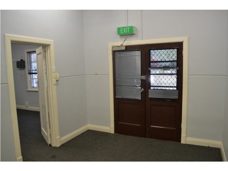 186 Eighth Avenue, Inglewood WA 6052