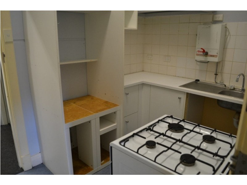 186 Eighth Avenue, Inglewood WA 6052