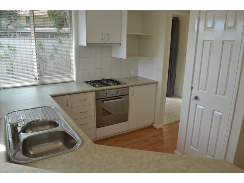 D/23 Rawlins Street, Glendalough WA 6016