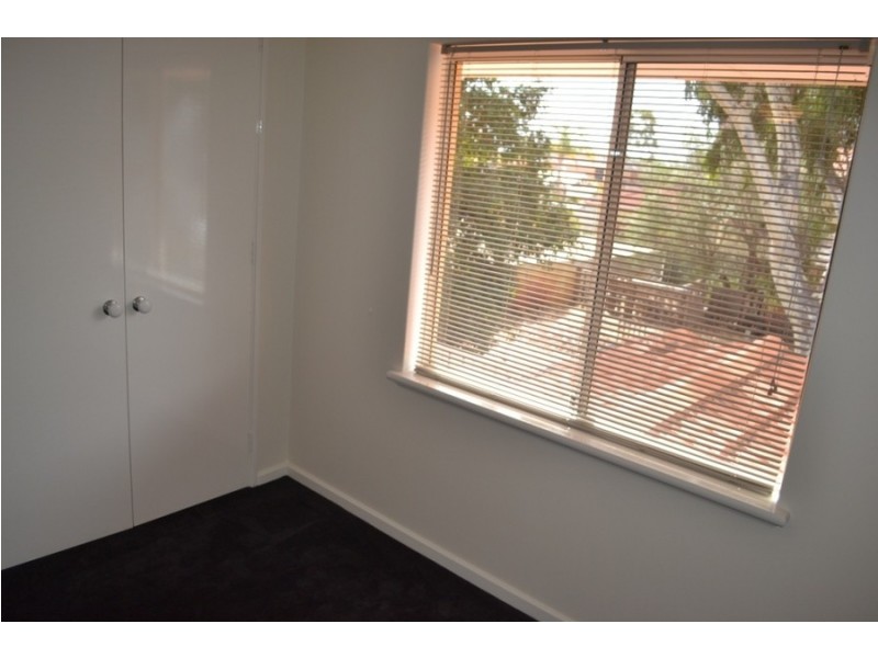 D/23 Rawlins Street, Glendalough WA 6016