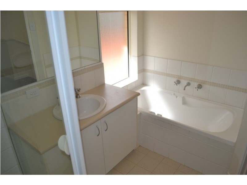 D/23 Rawlins Street, Glendalough WA 6016