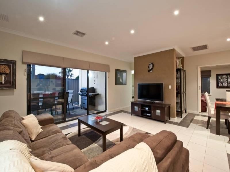 175C Moulden Avenue, Yokine WA 6060