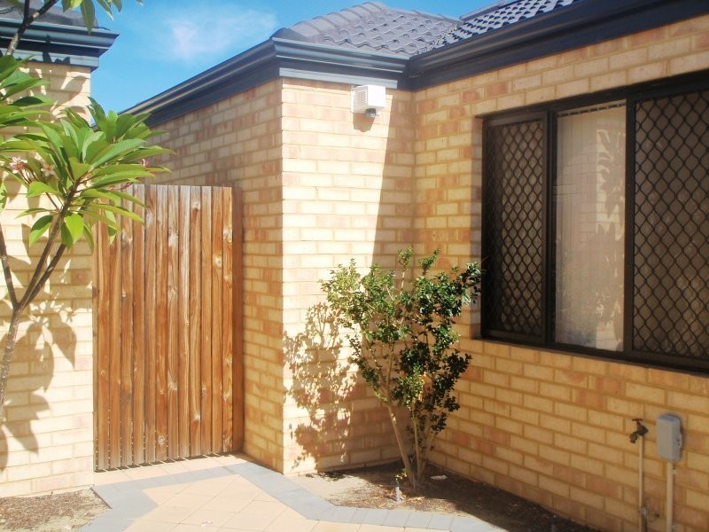 C/35 Vermont Street, Nollamara WA 6061