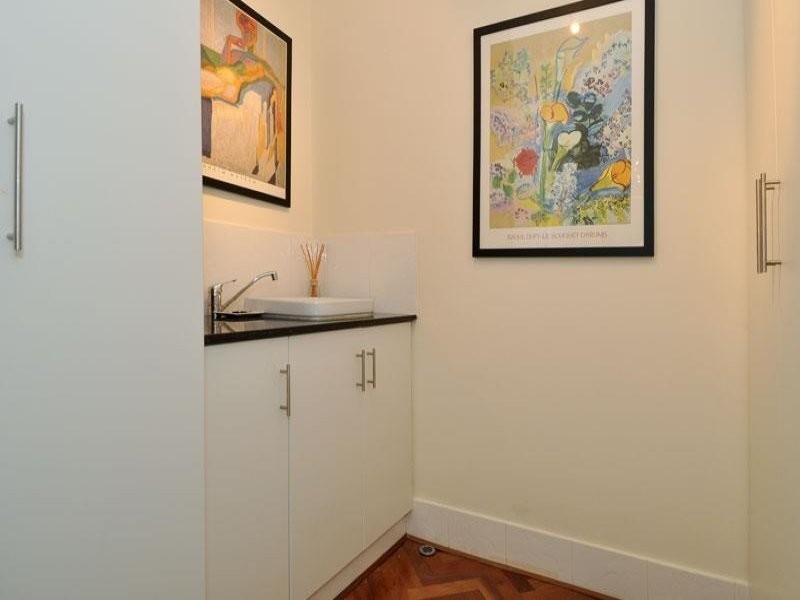 2/443 Rokeby Road, Shenton Park WA 6008