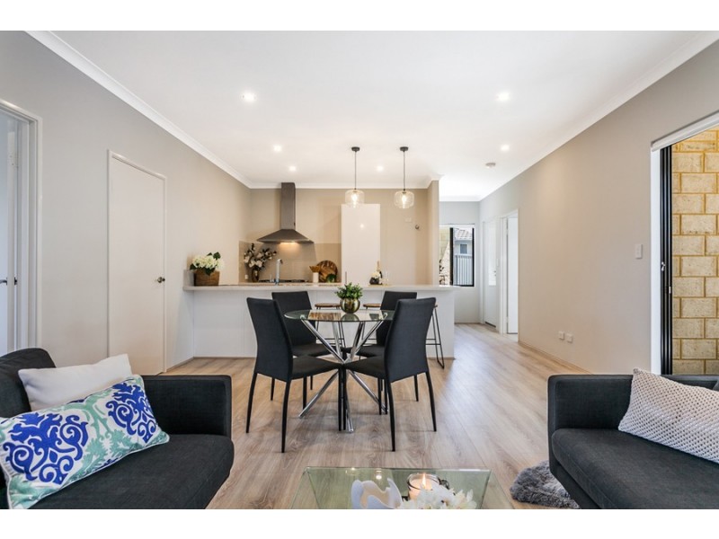 15A Hartfield Street, Queens Park WA 6107