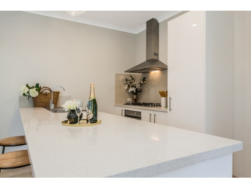 15A Hartfield Street, Queens Park WA 6107