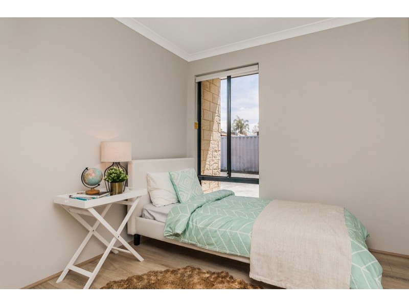 15A Hartfield Street, Queens Park WA 6107