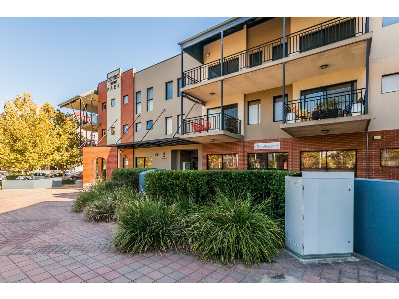 13/2 Centro Avenue, Subiaco WA 6008