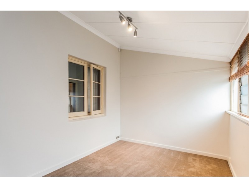 1 Drew Street, Wembley WA 6014