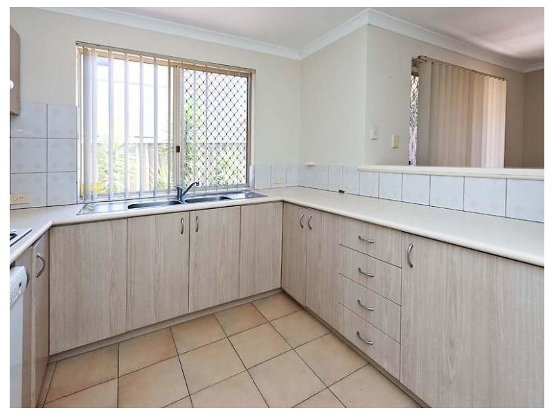 4/19 Hayes Avenue, Yokine WA 6060