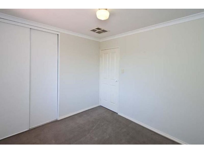 4/19 Hayes Avenue, Yokine WA 6060