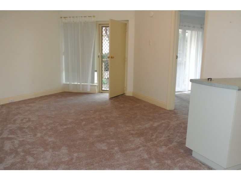 1/373 Cambridge Street, Wembley WA 6014