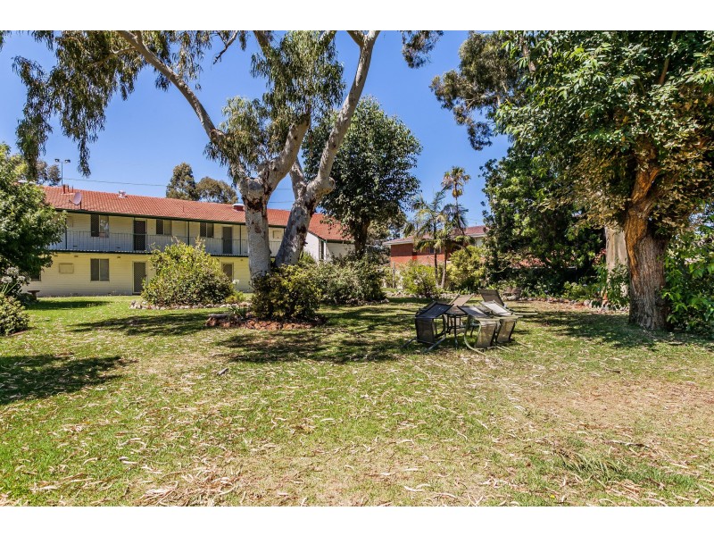 16/379 Hector Street, Yokine WA 6060