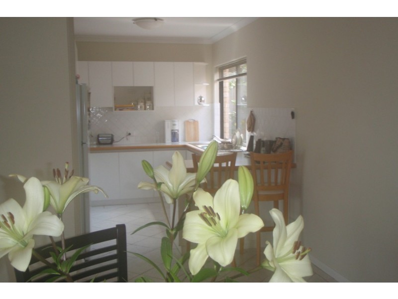 C/10 Kinsella Street, Joondanna WA 6060