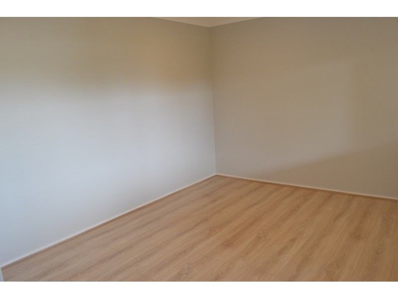 10 Gale Street, Langford WA 6147