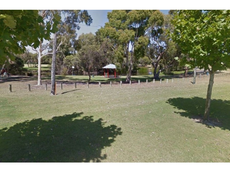 10 Gale Street, Langford WA 6147