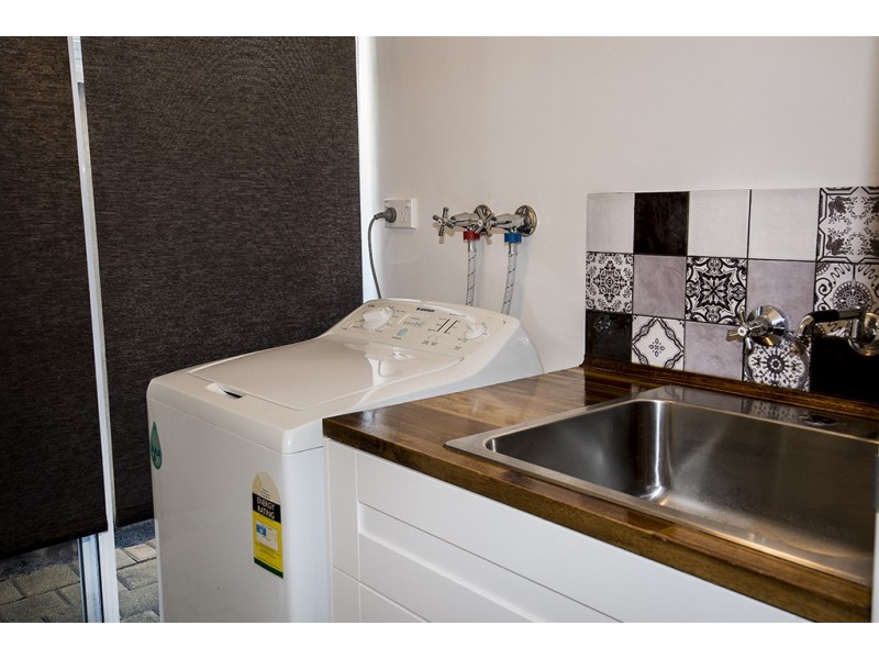 2/29 Pollard Street, Glendalough WA 6016